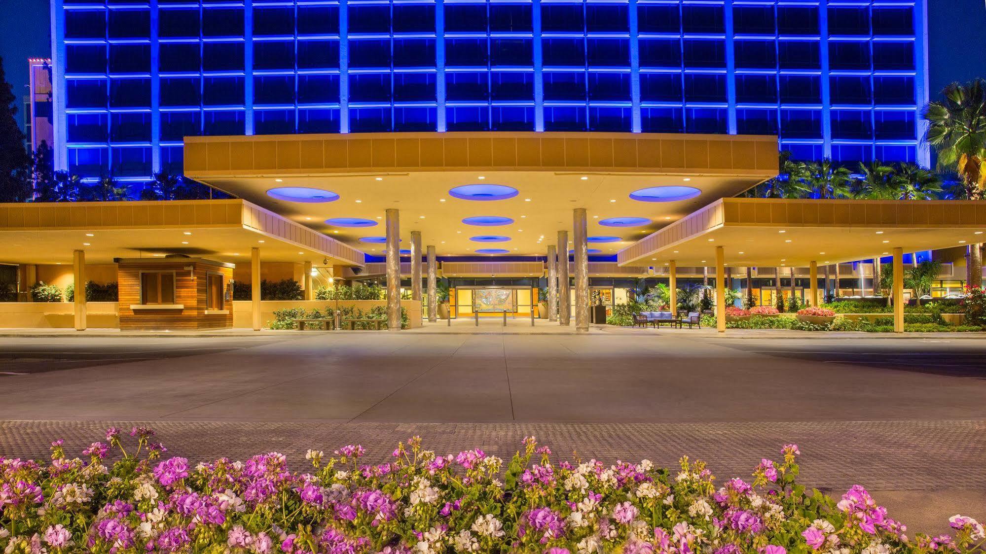 Disneyland Hotel 애너하임 외부 사진